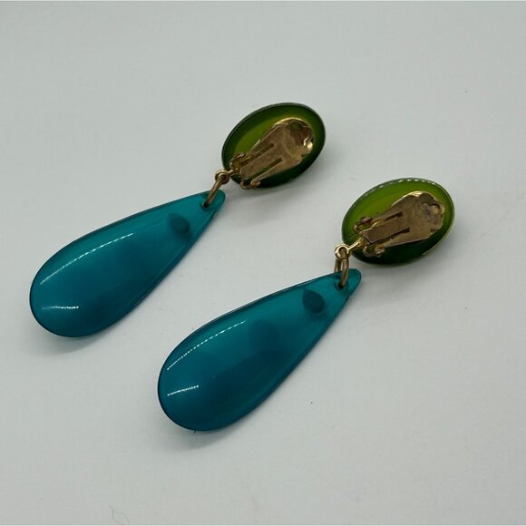 Vintage 1960s Lucite Dangle Clip-On Earrings Teal & Green Mod Design With Facete - Picture 6 of 16